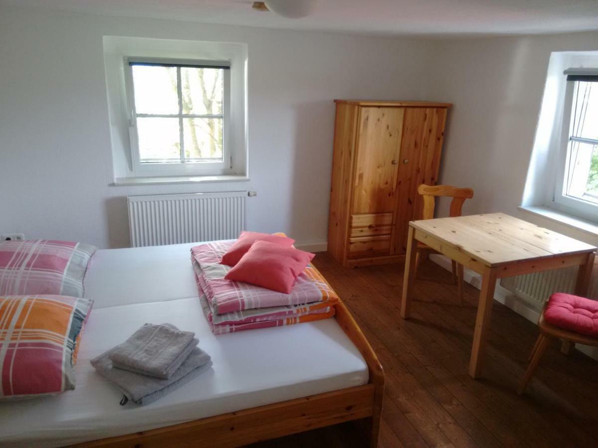 Pension Elbkiosk Kleinzadel Екстер'єр фото