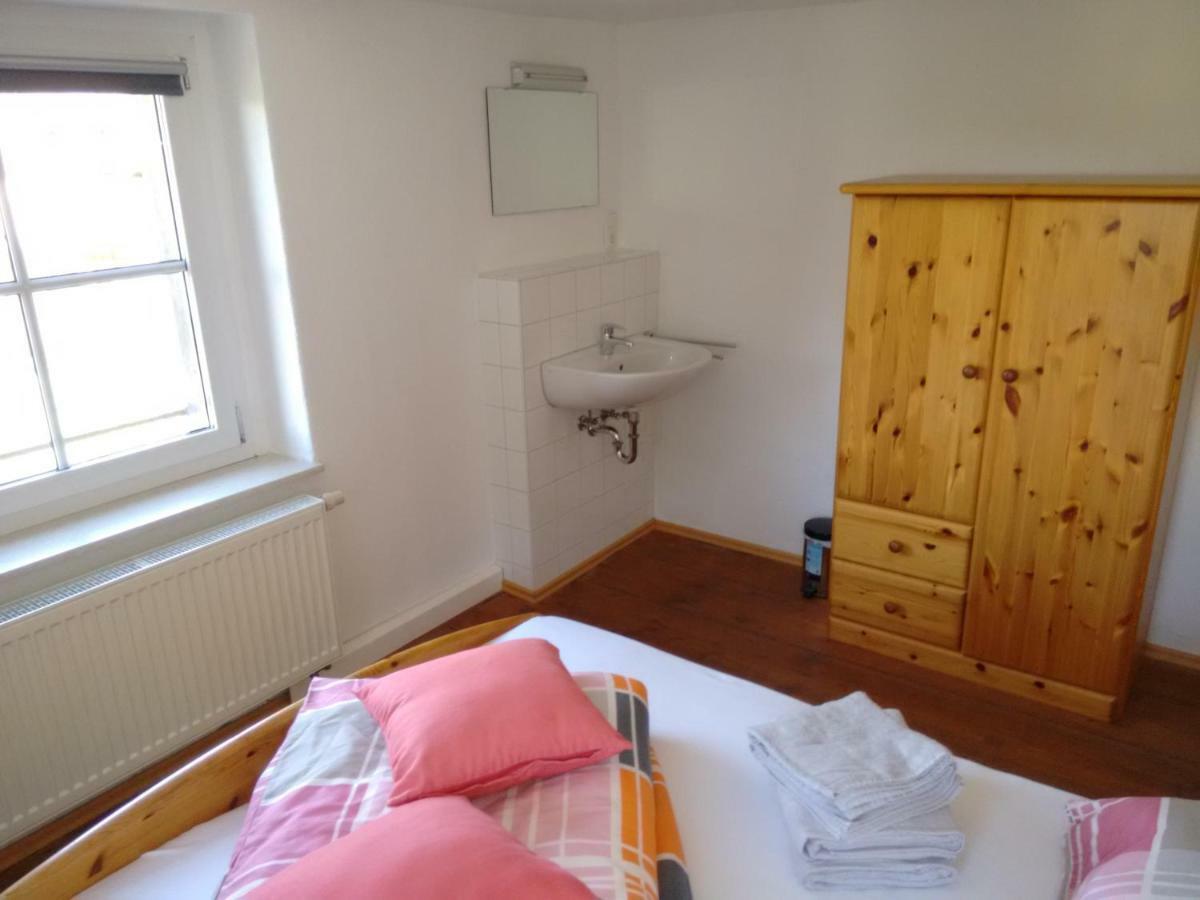 Pension Elbkiosk Kleinzadel Екстер'єр фото