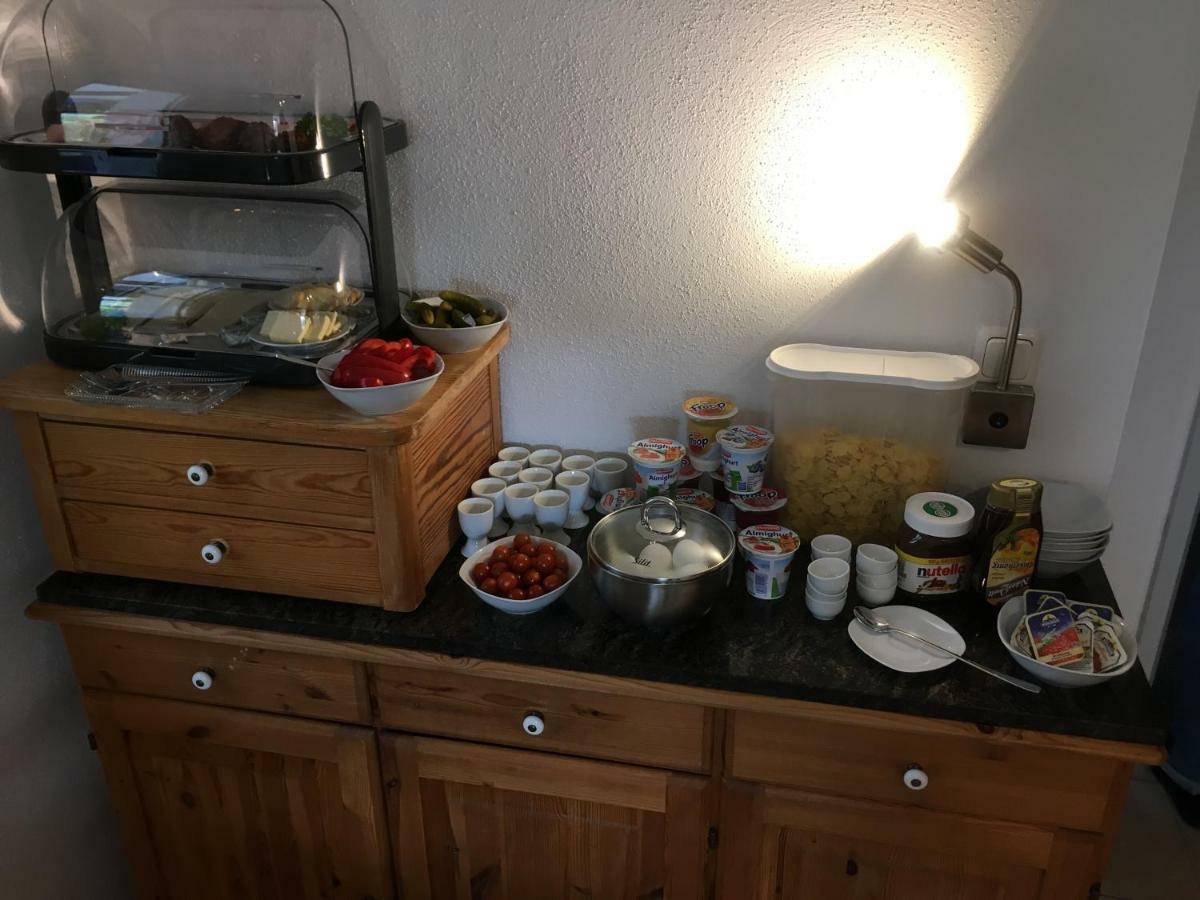 Pension Elbkiosk Kleinzadel Екстер'єр фото