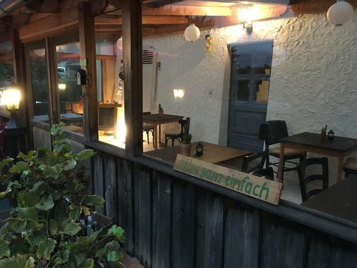 Pension Elbkiosk Kleinzadel Екстер'єр фото